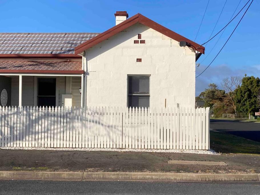 Pretty In Penola Sleep 3, Apartment Exterior photo